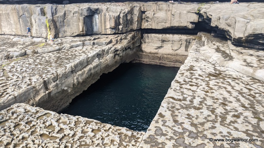 Poll na bPéist/The Wormhole