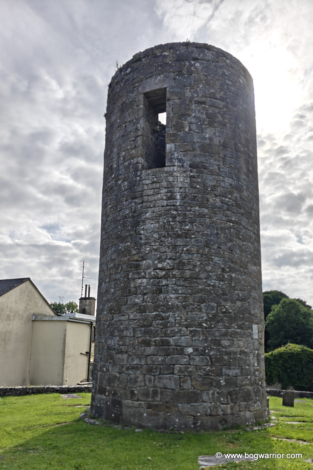 Balla round tower